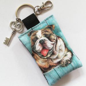 Angol bulldog kutyás textil kulcstartó karikával karabinerrel kulcs fityegővel