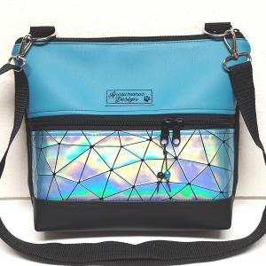 Bella crossbody oldaltáska 28x24cm - Türkiz lézerhologram