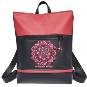 Bőrpántos pakolós hátizsák 4 zsebbel - Hímzett mandala piros fekete alapon (mandala001)36x30x8cm