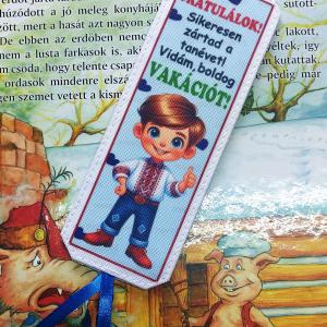 Designer könyvjelző gyerekeknek tanév vége vakáció ajándék - Népviseletes fiú