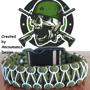 Designer túlélő paracord karkötő  biztonsági csattal COBRA RIDER STITCH ARMY keki fehér(csuklóméret 19-20cm)