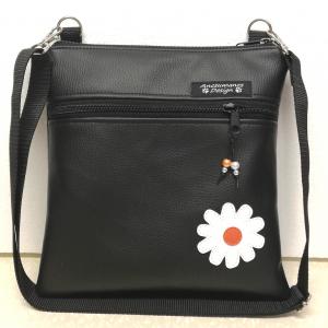 Egyke margarétás fekete textilbőr táska övtáska 25x25