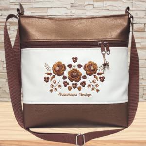Hímzett 30x30-as pakolós kalocsai virágos válltáska oldaltáska HungarianFolkart20 Bronz-fehér
