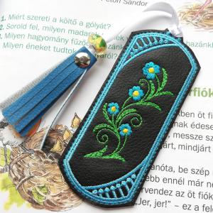 Hímzett könyvjelző bojttal- kéknefelejcs