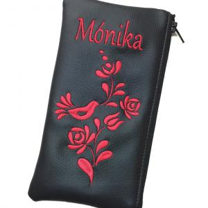 Hímzett népi motívumos telefontartó névvel vagy név nélkül 001