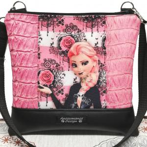 Jégvarázs Elza oldaltáska övtáska 25x24