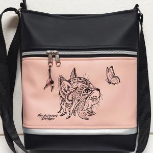 Női 26x30 crossbody oldaltáska - Hímzett Cica pillangóval Fekete-oldrose