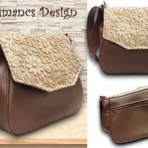 TERESA Fedélrészes oldaltáska Kakaóbarna arany virágos fedélrésszel