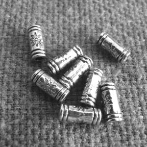 Tibeti stílusú fém köztes gyöngy díszes cső (10darab/csomag)