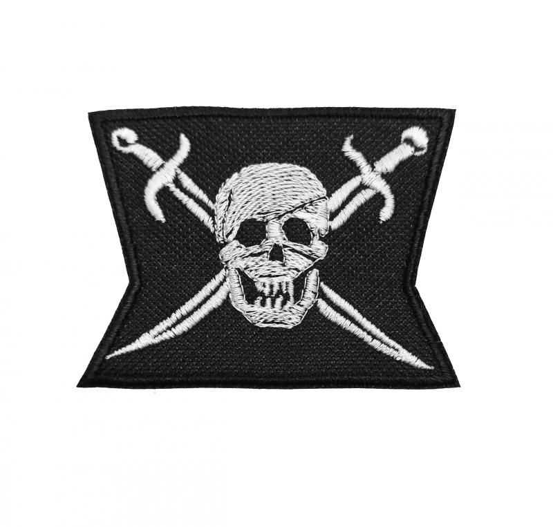 Vasalható varrható hímzett felvarró folt Koponya fekete-fehér 8x6cm