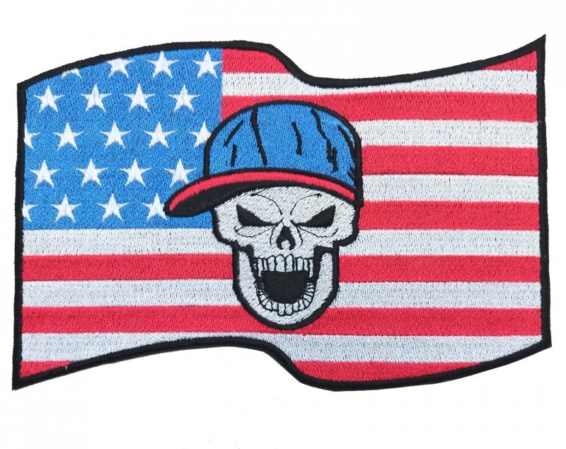 Vasalható varrható hímzett nagy felvarró Ívelt USA zászló baseball sapkás koponyával USA Skull 18x12cm